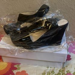 New wedge shoes 7 1/2