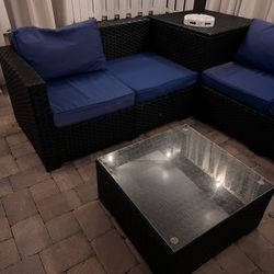 Patio Furniture (PRICE IS FIRM) (IF POSTED ITS AVAILABLE) 