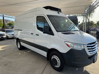 2019 Freightliner Sprinter 3500 Crew