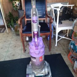Dyson Animal Heavy Duty Vacuum Cleaner With All Attachments Needed To Get That Job Properly Done