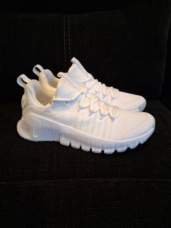 Women's nike free metcon 6 size 9