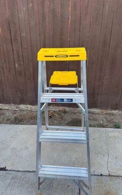 Ladder 4 feet aluminum