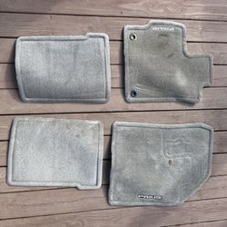 2004-2009 Toyota Prius OEM Carpet Floor Mats