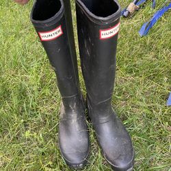 Women’s Hunter Rain Boots Size 10