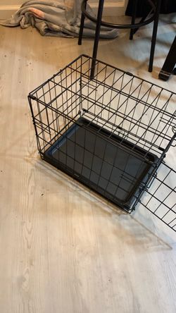 Black Wire Dog Crate with Tray