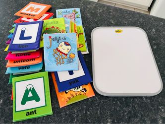 Cloth-Padded Alphabet Cards with Double-sided Board