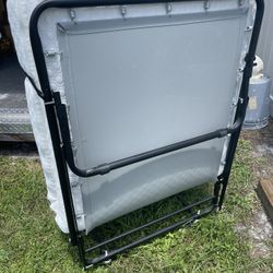 Twin Folding Bed , Guess Bed 