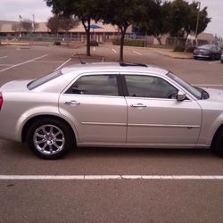 2008 Chrysler 300