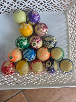 Pool balls