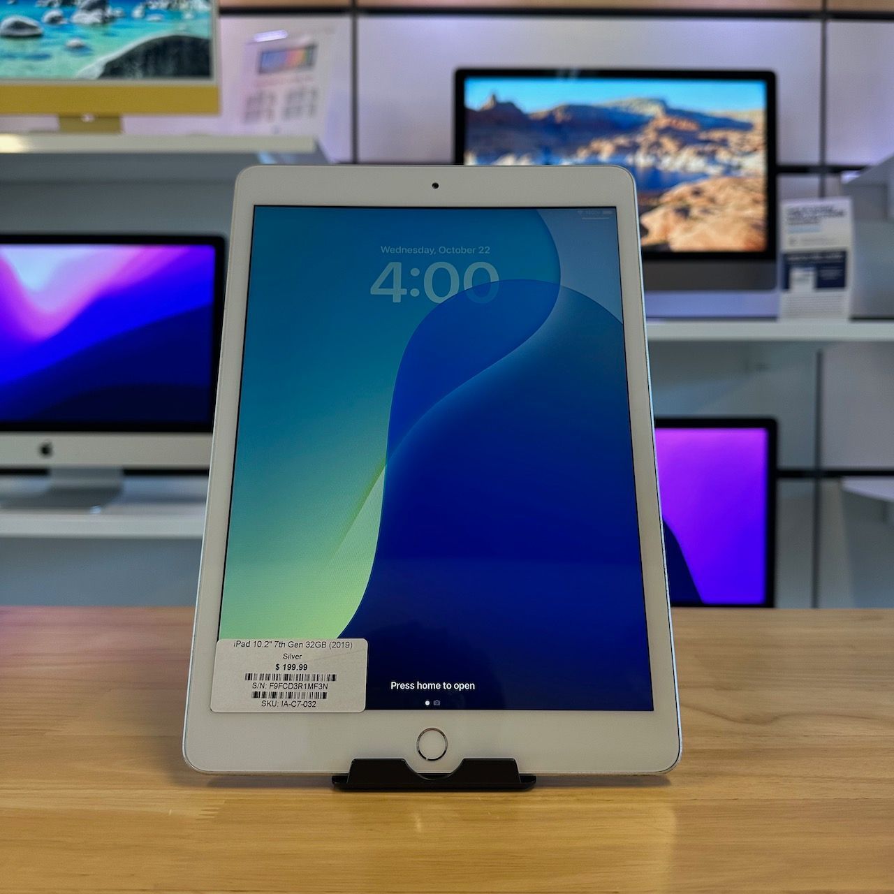 📱 iPad 10.2" | 7th Gen | 32GB | Silver (2019) 📱