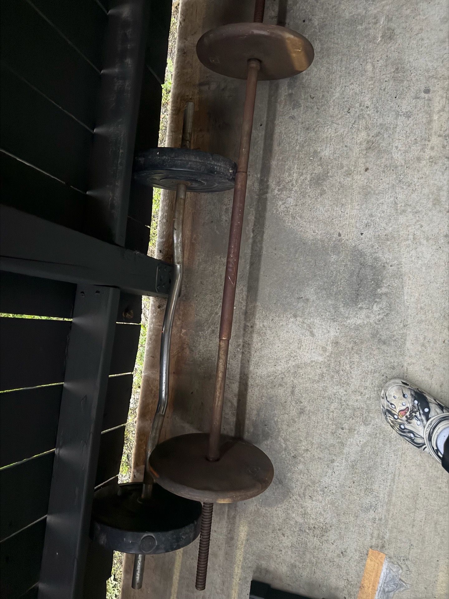 2 barbells
