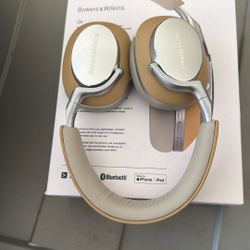 B&W PX8 Headphones