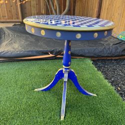 Coffee table/end table