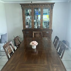 Dining Table With 6 Chairs And China Cabinet
