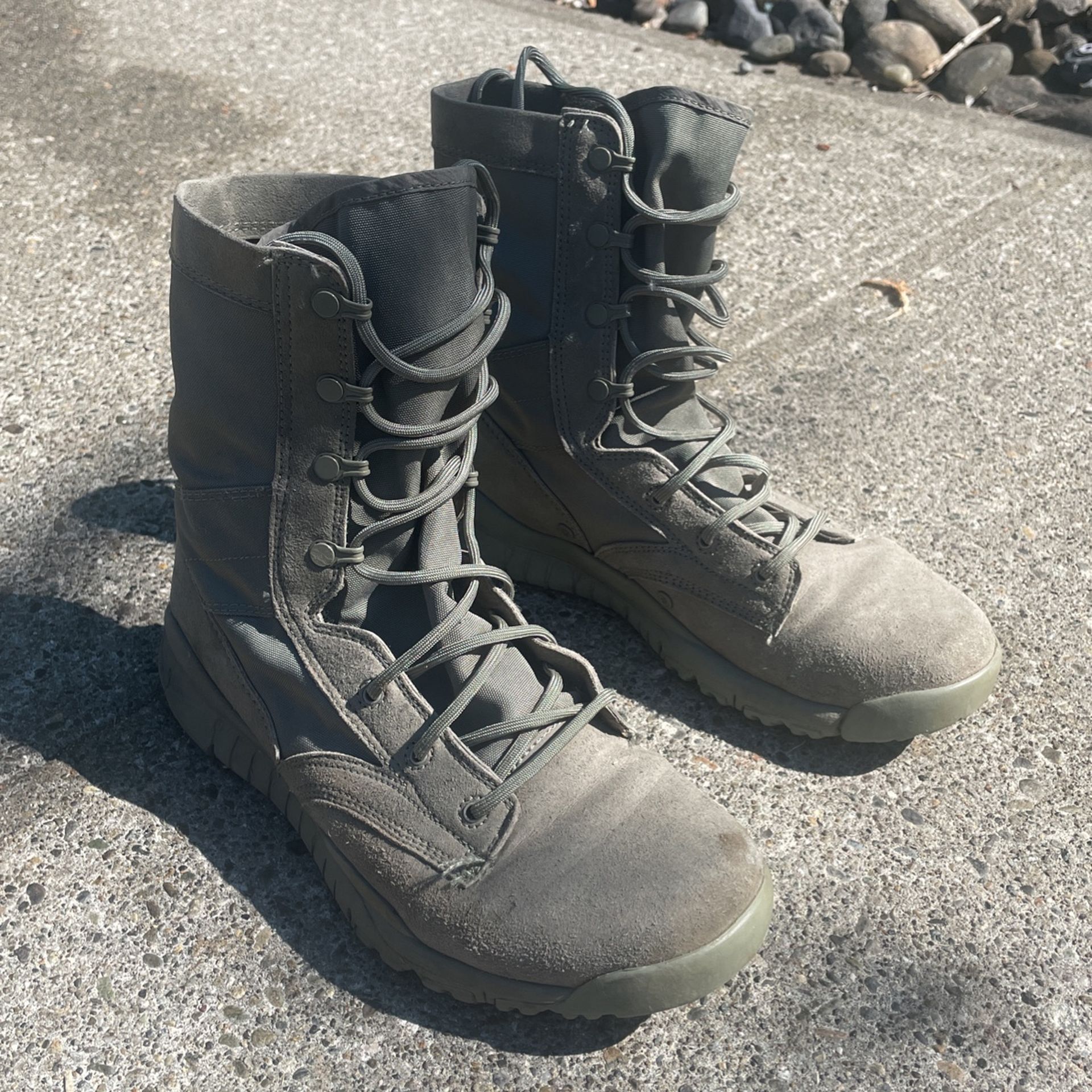 Nike Military Combat Boots Size 10 for Sale in Bonney Lake, WA - OfferUp