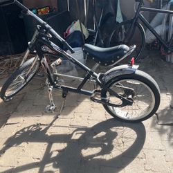 Schwinn Stingray Bike 