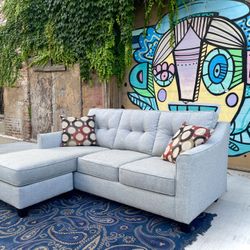 Movable chase Sofa