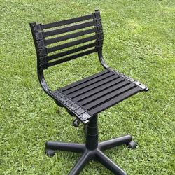 Like New Adjustable Height Swivel Bungie Office Task Chair