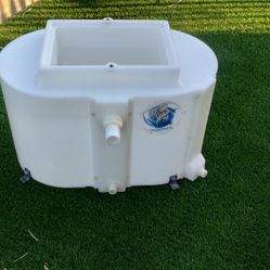 Bait Tank Kodiak 22gallon In Great Condition 