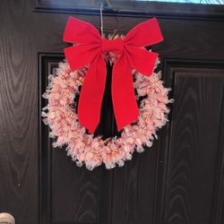Starlight Mint Candy Wreath 