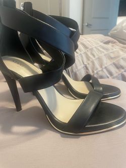 Kenneth Cole heels size 7.5