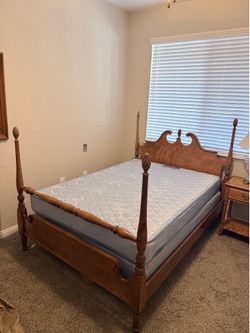 Full size bed