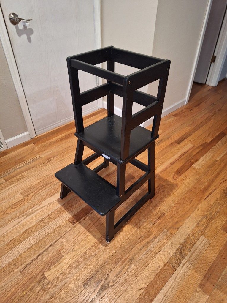 Toddler Tower /Kids Stool