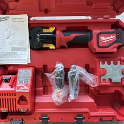 M18 Short Throw 2674-22p