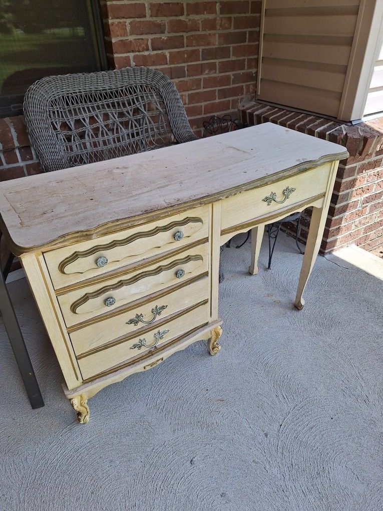 Dresser Without Mirror, Solid Wood