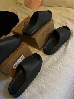 yeezy slides