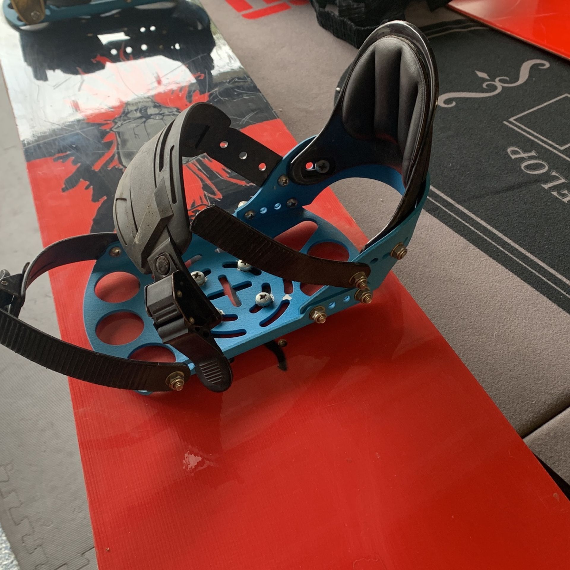 adult snowboard with Bindings