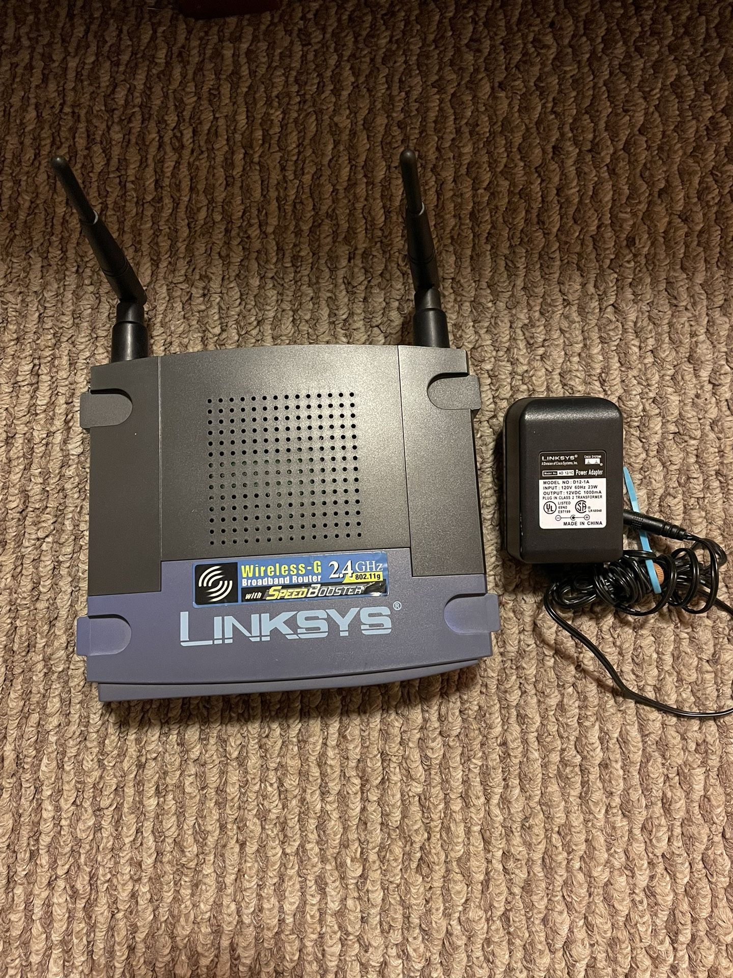 LINKSYS Wireless-G 2.4 GHz 54 Mbps 4-Port Broadband Router Model WRT54G Ver 6