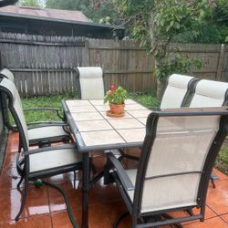 Outdoor Dining Set 