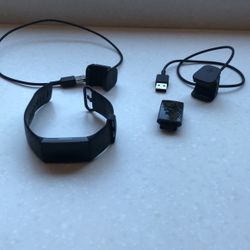 Broken Fit Bit Charge 3 X2