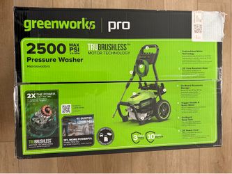 Greenworks 2500-PSI 2-GPM Cold Water Electric Pressure washer with 5 Spray  tips