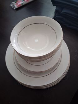 Free Dish set