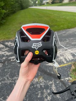 Speed frame pro fox Helmut