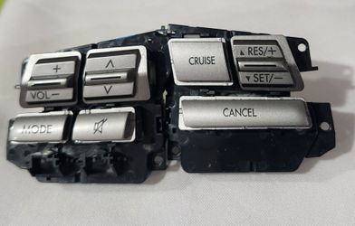 Steering Wheel Audio Switches - Subaru - Outback 2011