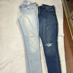 Hollister, Jeans  Women 2 piece