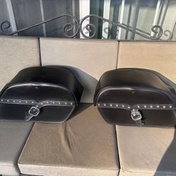 Harley Davidson Softail Bags  And Windshield