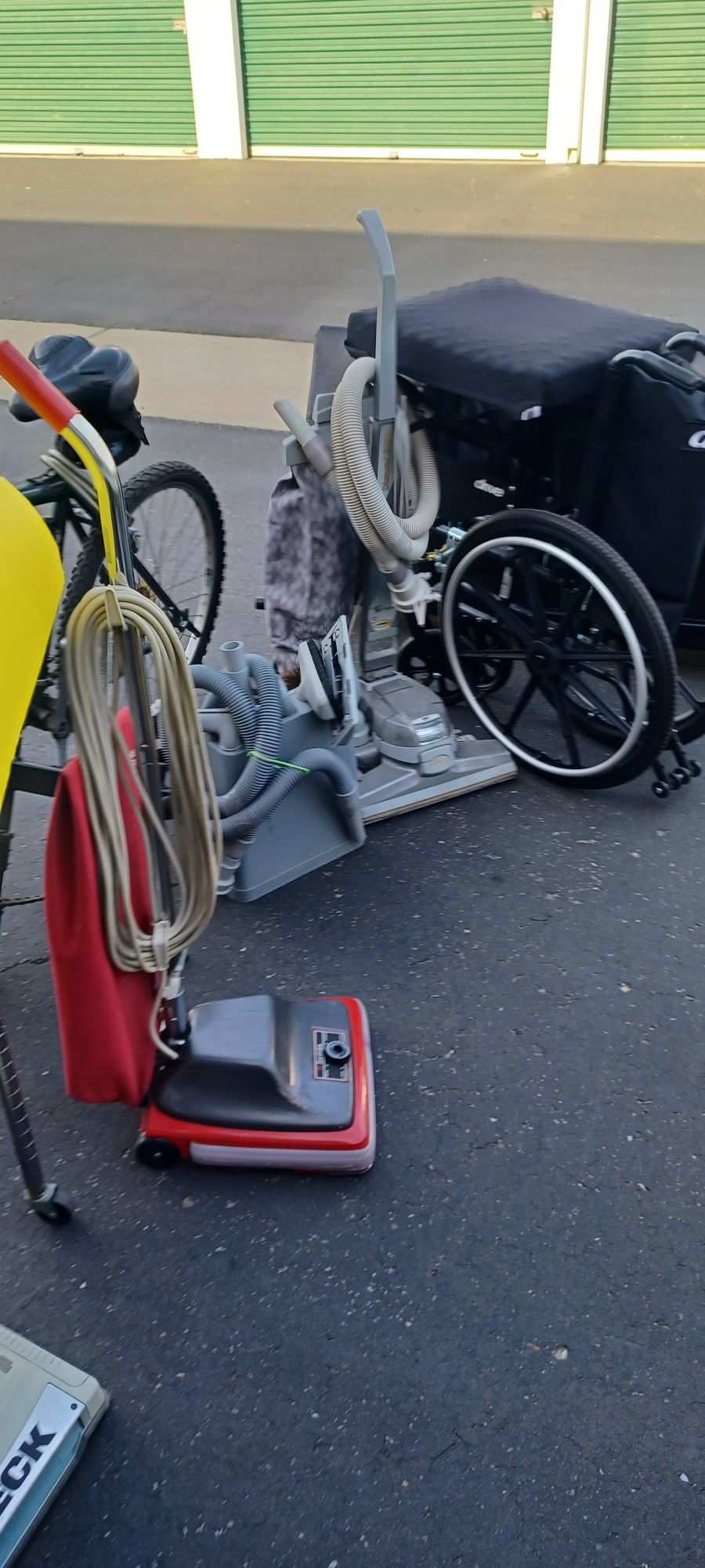 Moving Sale 805 236 436FIVE Ventura Rd And 5st