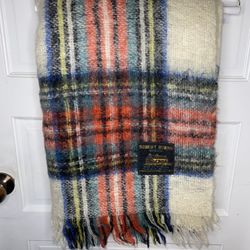 Robert Burns Royal Stewart Plaid Blanket 70 % Mohair 30% Wool Made in Scotland