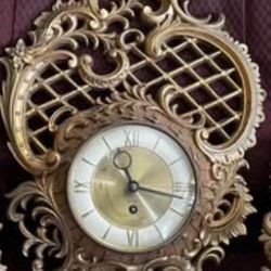 Burwood Windup Wall Clock