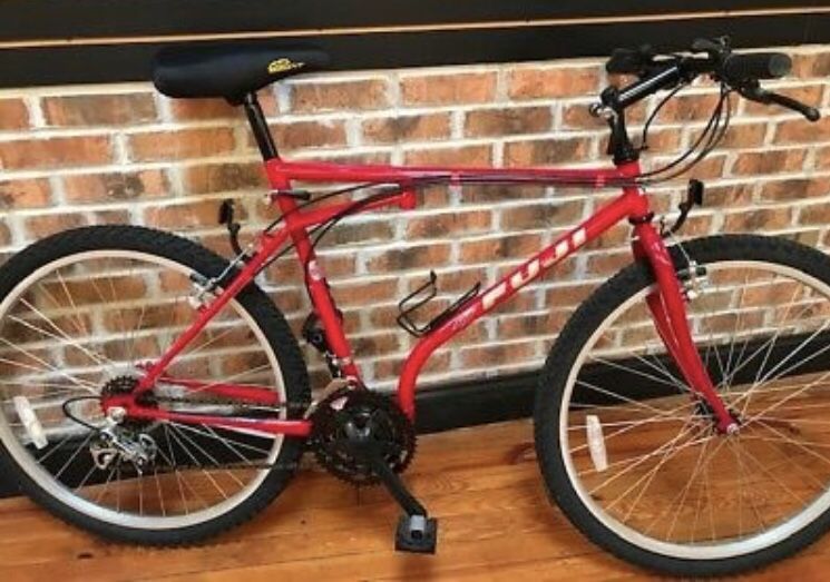 Fuji Folding Men’s Limited Edition MARLBORO Mountain Bike