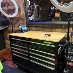 Tool Chest Basically New 5 Available 