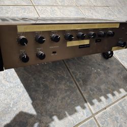TOA M-900MK2 UL 8-Channel Rackmount Modular Mixer and Preamplifier (gold edition)
