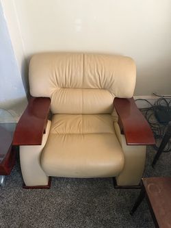 Contemporary 4- piece Leather living room set-