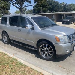 2004 Nissan Armada