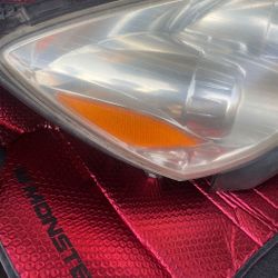 Headlight Saturn Outlock