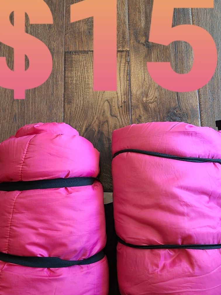 $15 For 2 PINK Sleeping Bags 60" X 28" LOCATED IN RANCHO CUCAMONGA CALIFORNIA Great Condition